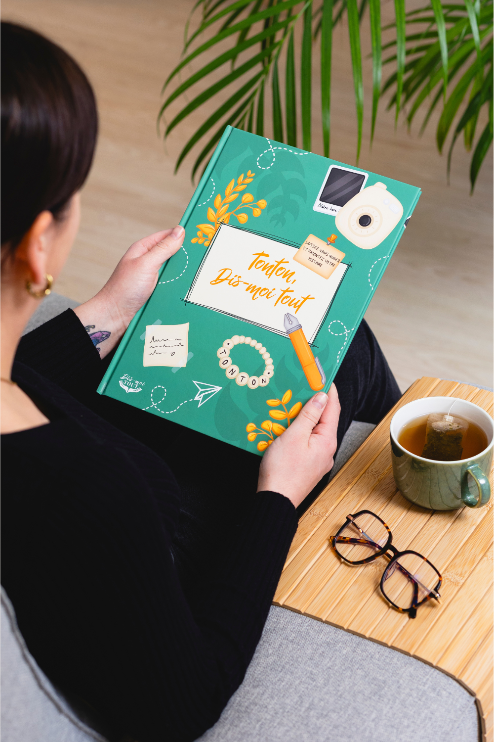 livre tonton, dis-moi tout regard attentif
